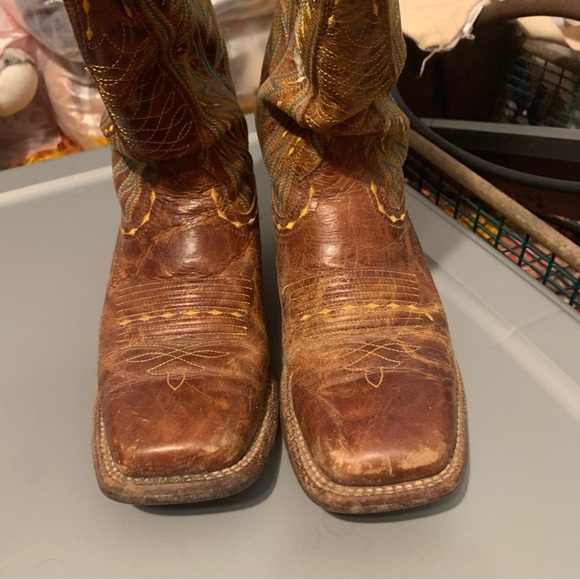 Ariat Womens Boots 7.5 Brown Embroidered with Turquoise Detail Mid Calf - Picture 7 of 11